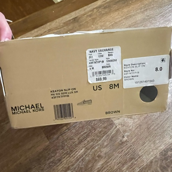 Michael Kors Slip on - Picture 3 of 3